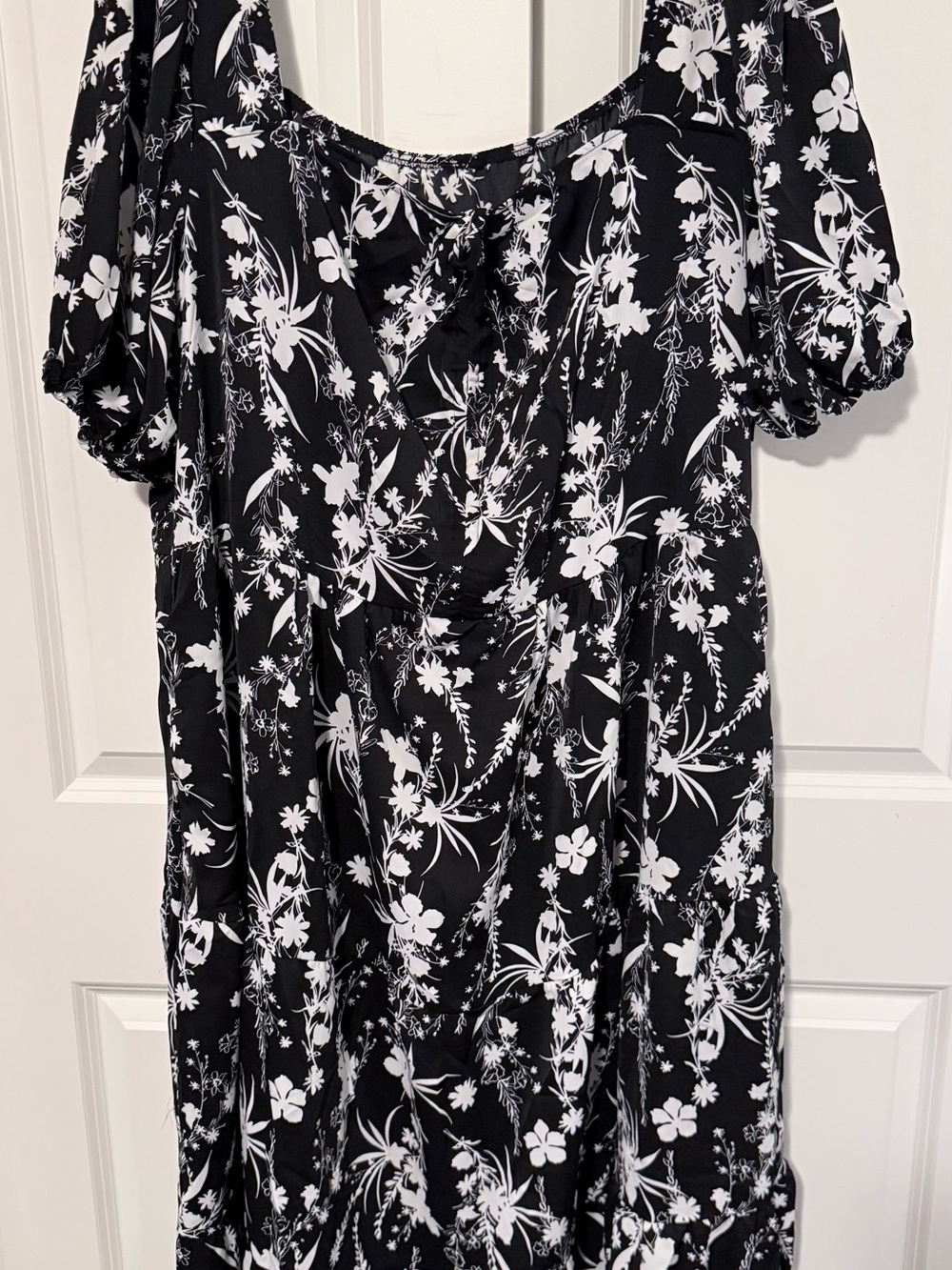 BloomChic Black and White Floral Dress